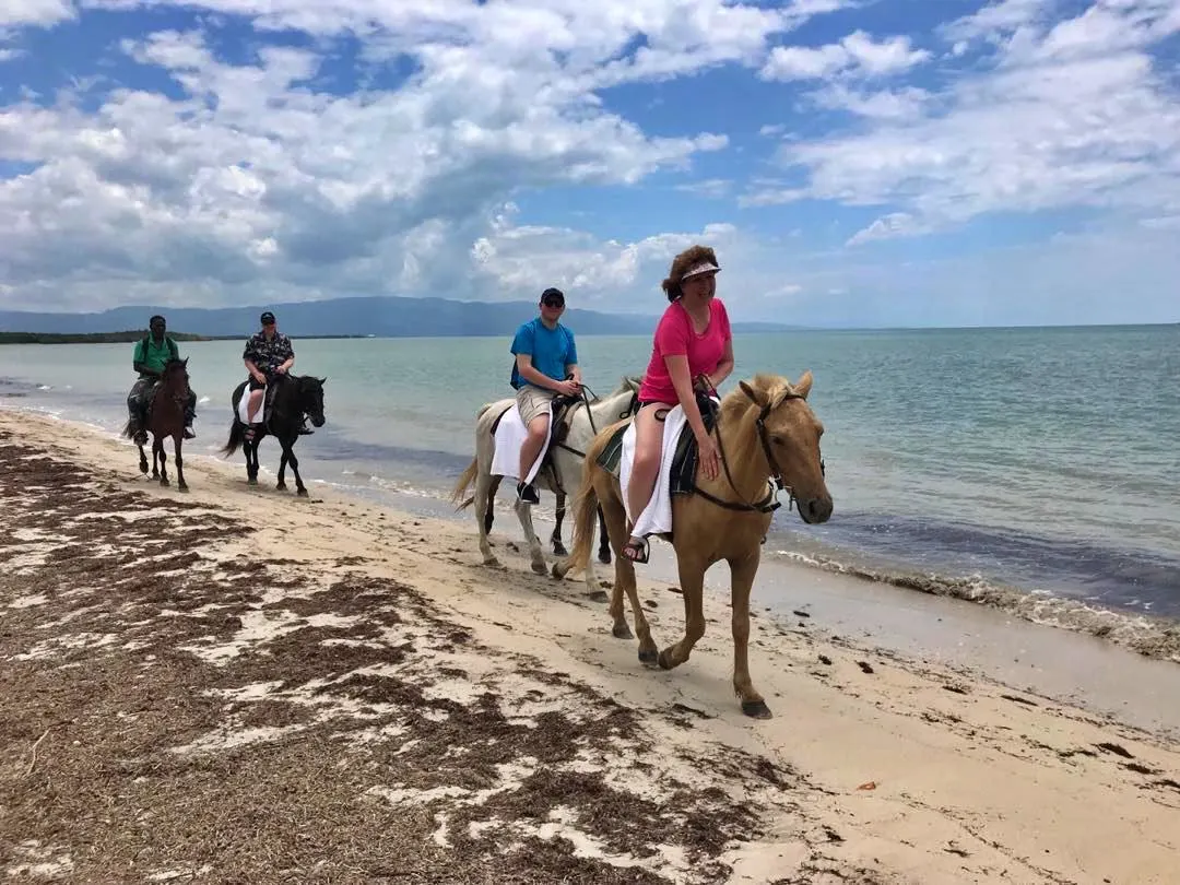 Reggae Horseback Riding, Jamaica
