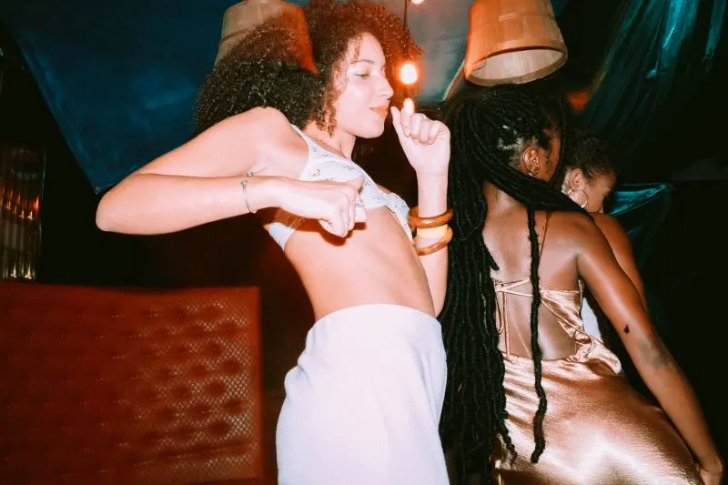 club 2