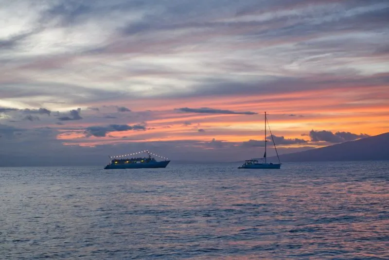 dinner cruise