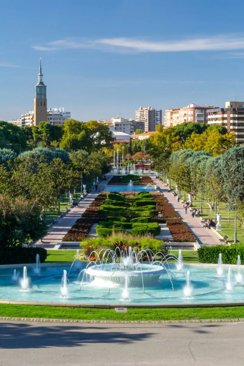 Parque Grande Jos&eacute; Antonio Labordeta Zaragoza, Spain