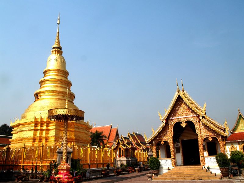 Wat Khao Sukim Chanthaburi, Thailand