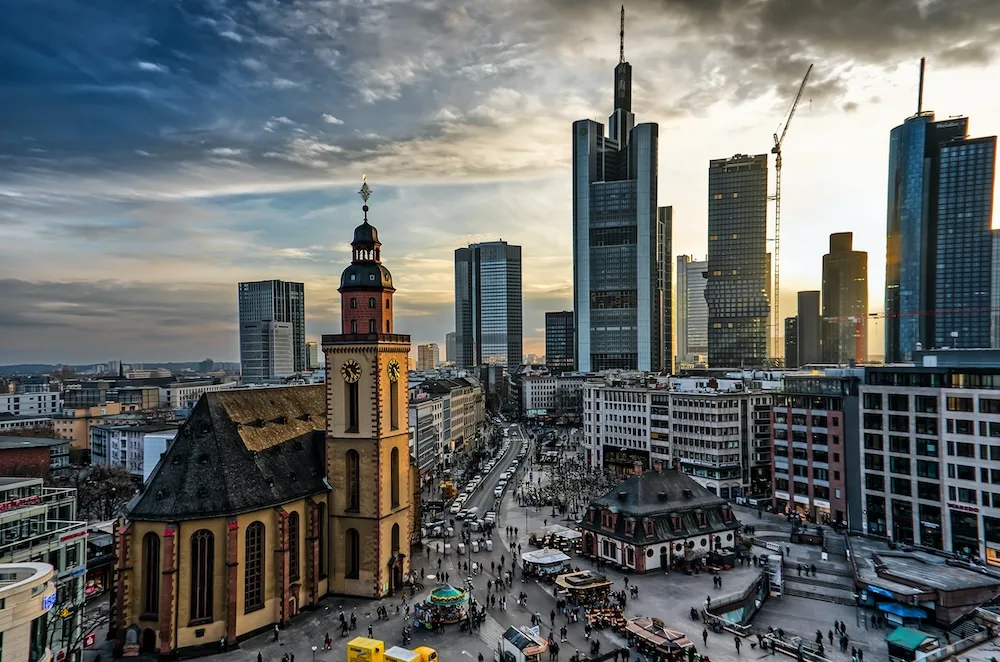 frankfurt am main germany skyline