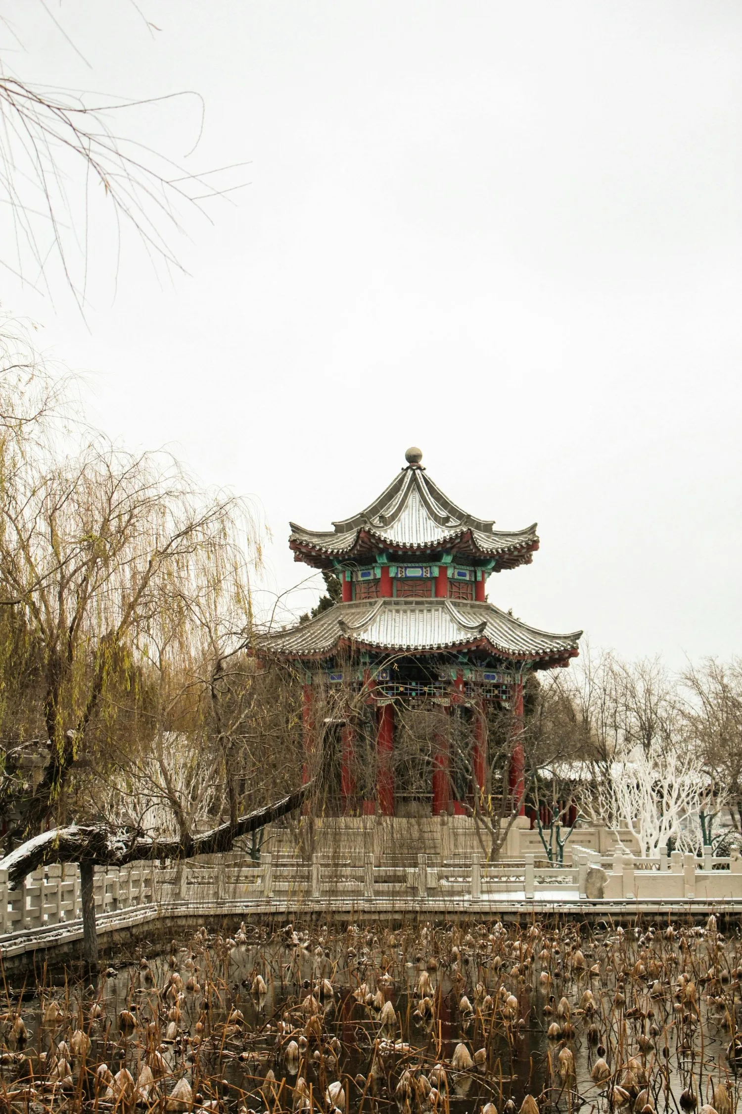 China Jinan Lixia Pavilion in winter