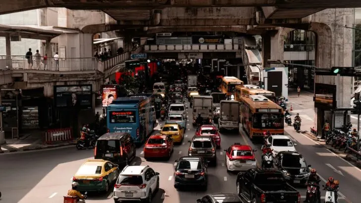 budget travel bangkok thailand the go guy