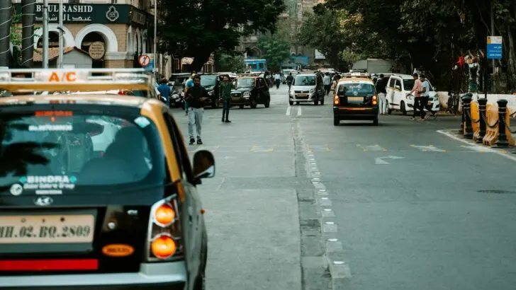 mumbai india 10 scams to avoid the go guy